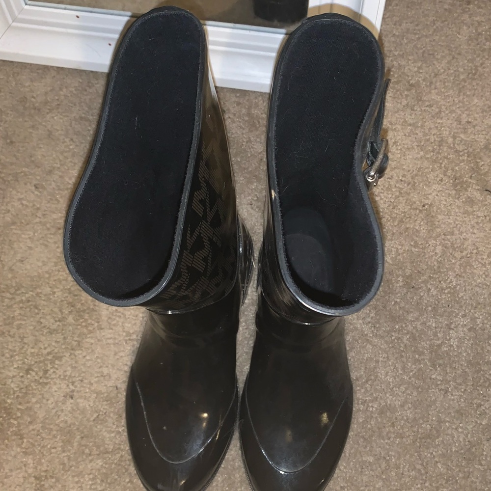 Michael Kors Rainboots - Picture 4 of 4